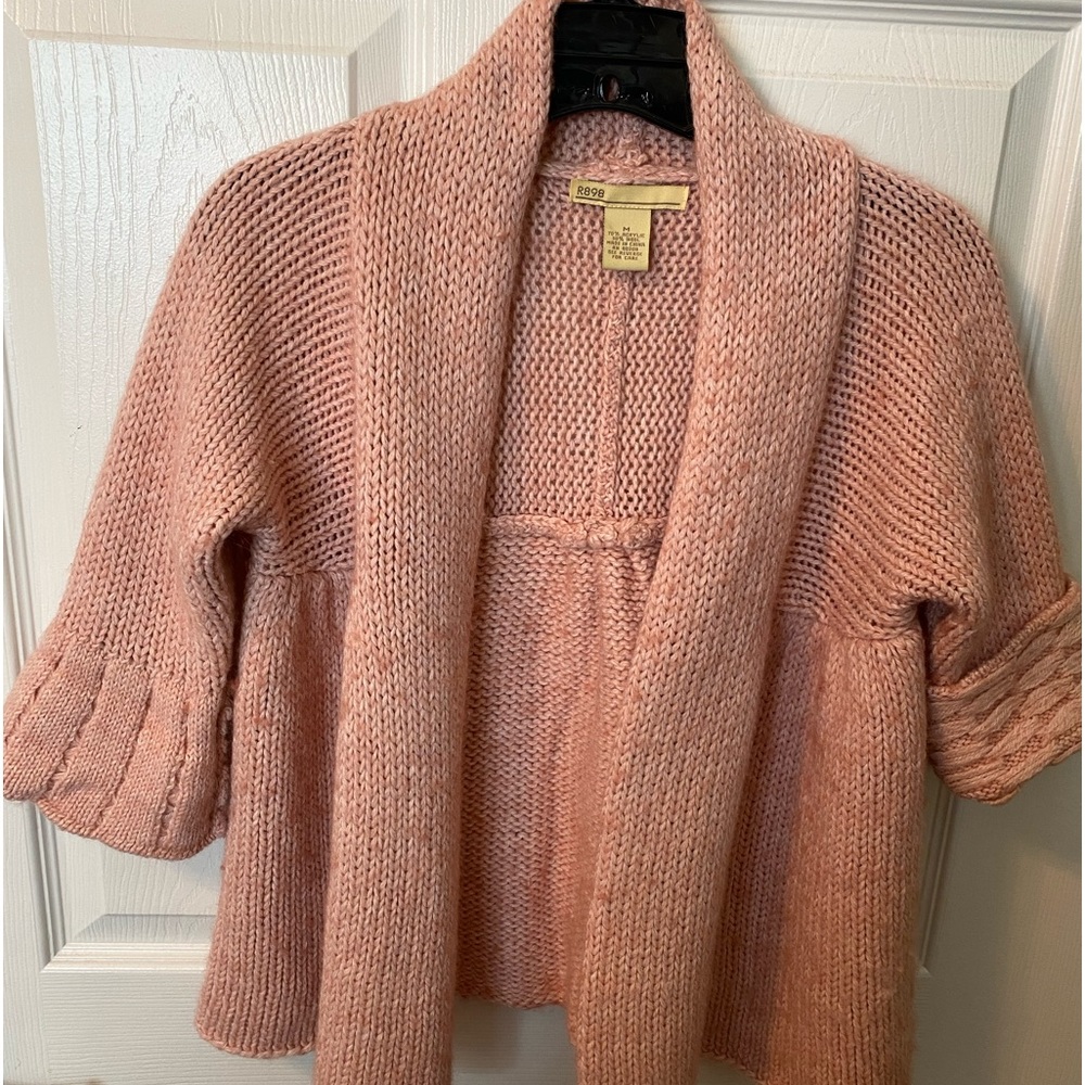 Boyfriend Cardigan in Pink/Preach